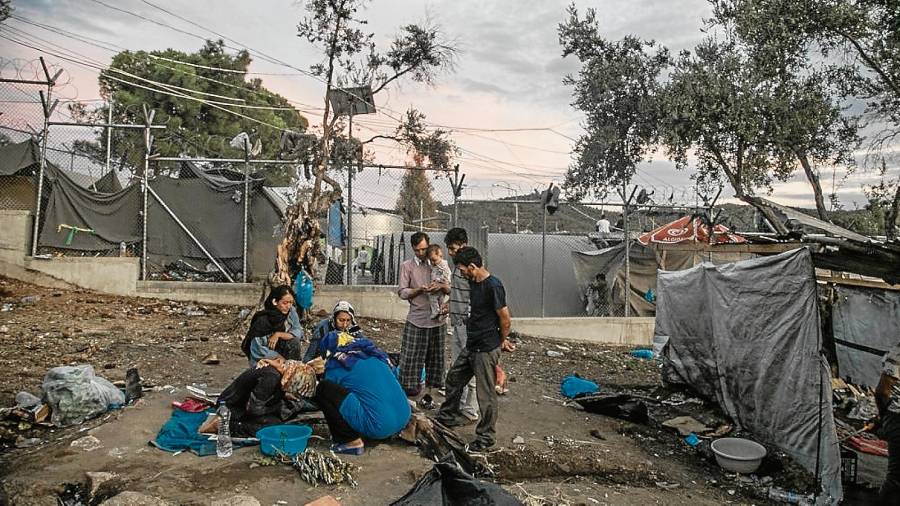 Condiciones insalubres del campo de refugiados de Moria en Lesbos. FOTO: Olga Saliampoukou