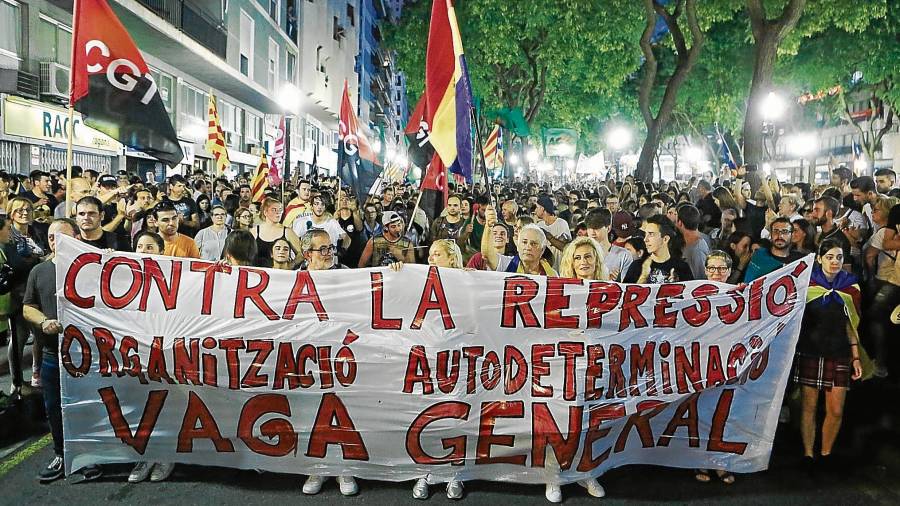 Imagen de una de las numerosas manifestaciones que se llevaron a cabo el pasado otoño en Tarragona. FOTO: Lluís Milián