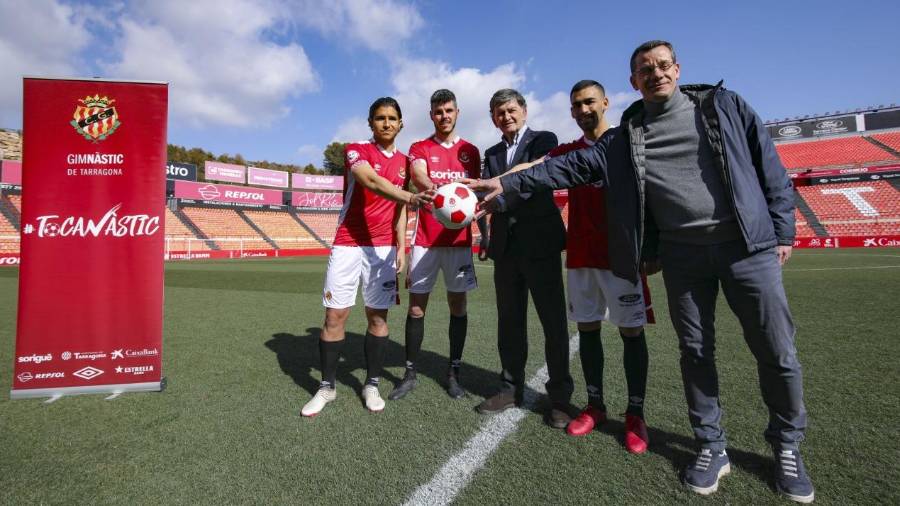 De izquierda a derecha: Becerra, Elías Pérez y Dani Romera. FOTO: ANGEL ULLATE