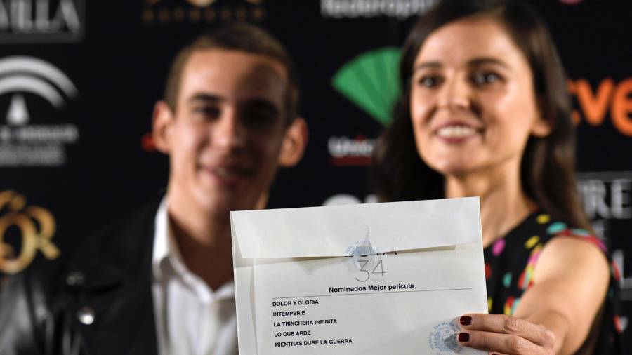 Miguel Herrán y Elena Anaya fueron los actores encargados de las nominaciones a los Premios Goya. FOTO: EFE