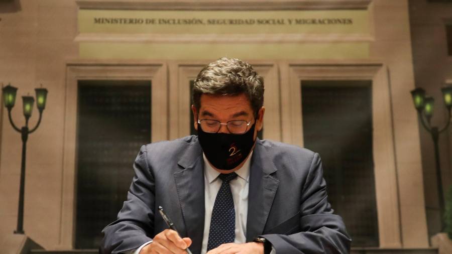 El ministro de Inclusión, Seguridad Social y Migraciones, José Luis Escrivá.FOTO: EFE