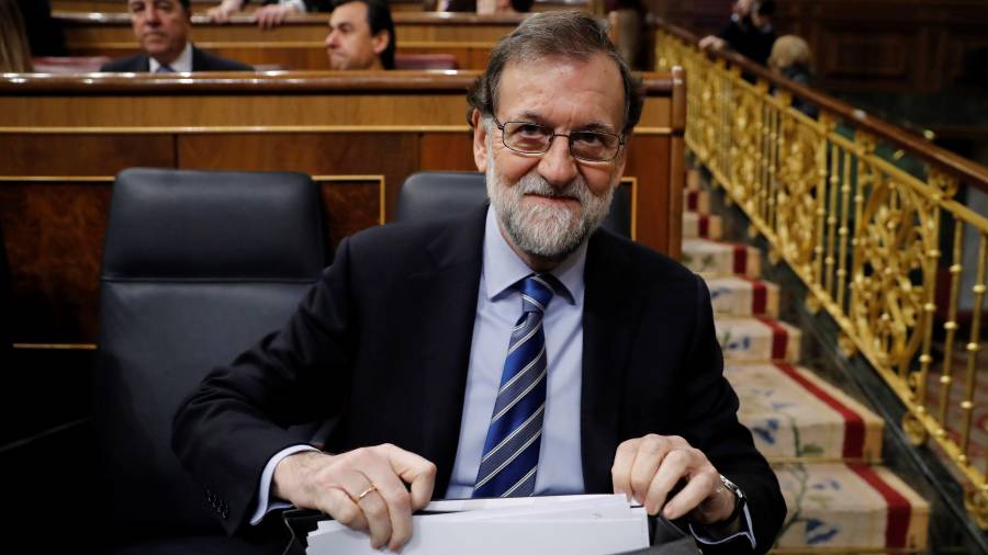 Mariano Rajoy en su escaño del Congreso de los Diputadoss. EFE