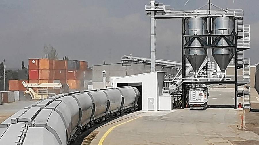 La Terminal Intermodal de Monzón, en Huesca. FOTO: PORT