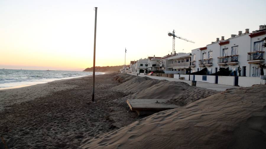 Imatge de la platja d’Altafulla un mes després del temporal Gloria. FOTO: ROGER SEGURA/ACN