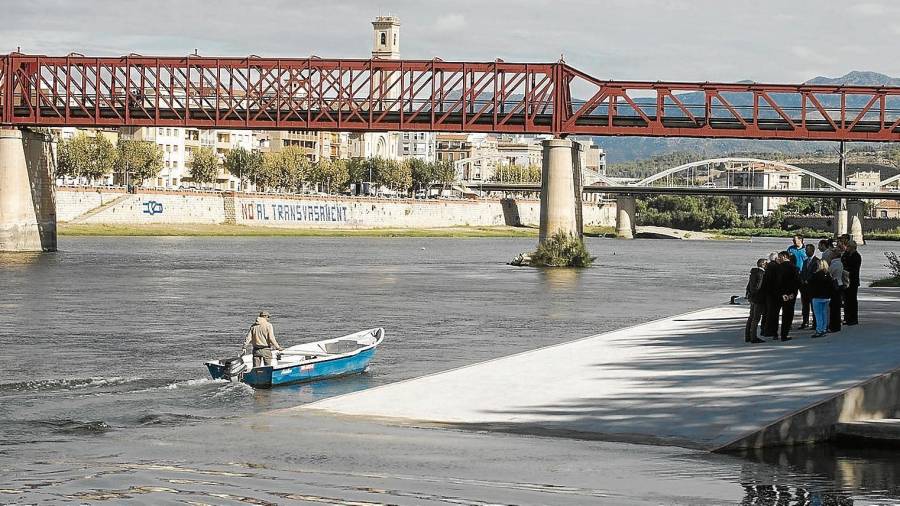 La inauguració de l’embarcador fluvial va tenir lloc ahir al matí. FOTO: Joan Revillas