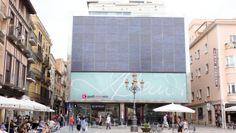 El restaurante del Gaudí Centre de Reus sale a concurso por 2.000 euros al mes