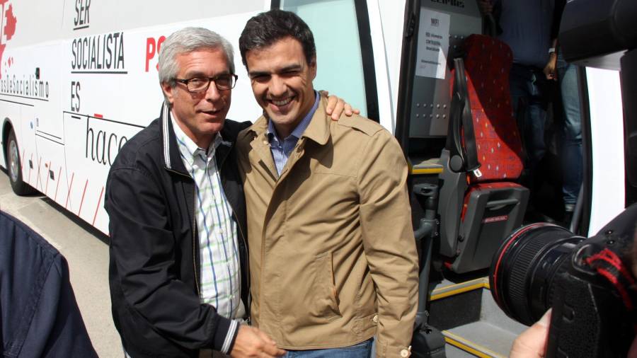 Josep Fèlix Ballesteros y Pedro Sánchez, en una imagen de archivo. Foto: ACN