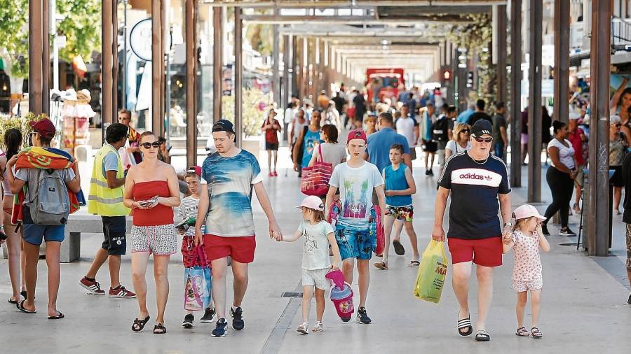 Este 2018 han visitado la Costa Daurada 4,9 millones de turistas. FOTO: Alba Mariné
