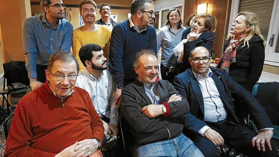 Exmiembros de Unió, en 2015, siguiendo las elecciones a las Cortes Generales en las que el partido no logró ningún diputado. FOTO: Pere Ferré