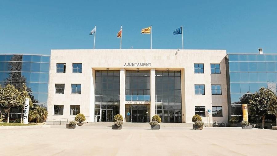 El Ajuntament de Cambrils abre la convocatoria de subvenciones para actividades culturales y festivas. Foto: Alba Mariné.