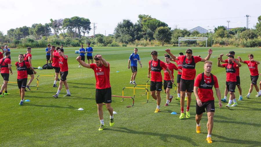 Imagen del primer entrenamiento del CF Reus. Foto: Alba Mariné