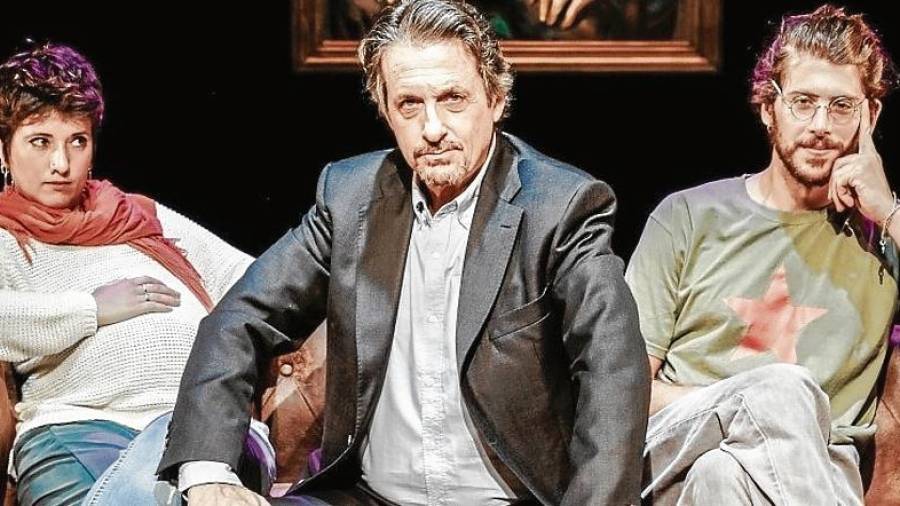 La actriz Estel Solé y los actores Ramon Madaula y Jaume Madaula son los protagonistas de la obra. FOTO: Teatre Auditori Felip Pedrell