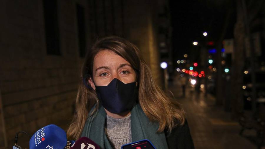 Carla Aguilar, el pasado lunes, tras la asamblea de Catalunya en Comú. Foto: Àngel Ullate