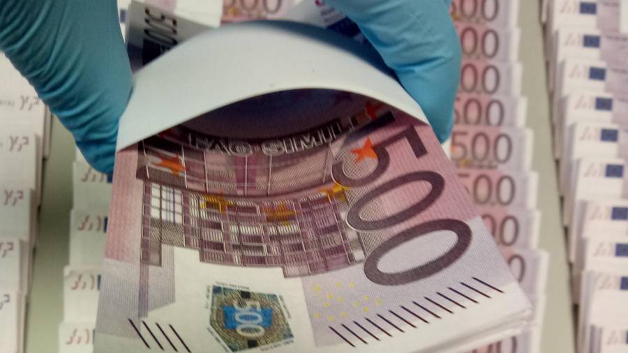 La estafa subía a 24.000 euros, aunque la seguridad de los bancos sólo permitió a los delincuentes apropiarse de 9.000. FOTO: CME