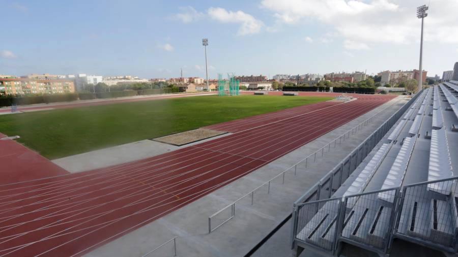 La pista, igual que el complejo polideportivo, está operativa desde el pasado 2 de octubre. FOTO: lluis milián