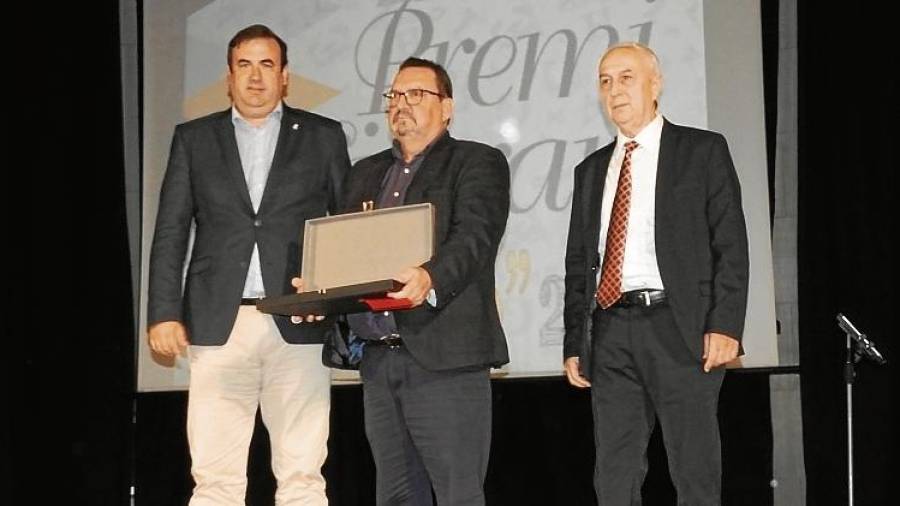 El guanyador del Premi Literari Vila d’Ascó va ser l’autor mallorquí Guillem Rosselló Bujosa. FOTO: cedida