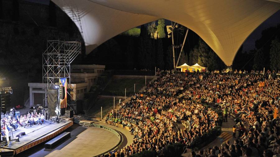 El Teatre Auditori del Camp de Mart cuenta con un aforo para unos dos mil espectadores.
