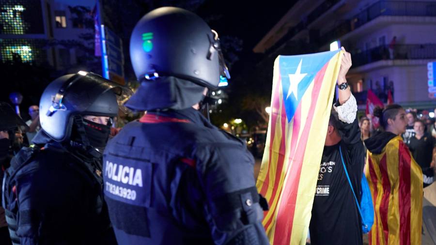 Los independentistas amenazan con colapsar Catalunya cuando salga la sentencia del procés. FOTO: EFE