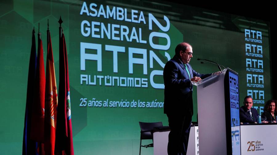 El presidente de la Federación Nacional de Organizaciones de Autónomos (ATA), Lorenzo Amor, el 9 de marzo.  naranjo/efe