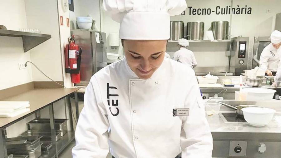 María Oyonate está adquiriendo formación en Ciencias Culinarias y Gastronómicas en el CETT, en Barcelona. FOTO: CEDIDA