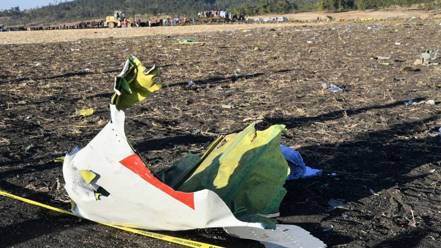 Les restes es troben al lloc accidentat d'Etiòpia Airlines Boeing 737