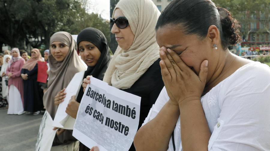 La comunitat musulmana ha estat especialment activa en la denúncia dels fets. Foto: EFE