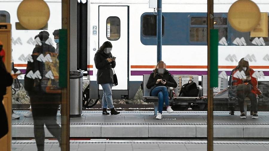 En la primera fase, el tranvía tendrá dos estaciones en Tarragona ciudad, la urbana y otra en la zona del barrio del Serrallo. FOTO: Pere Ferré