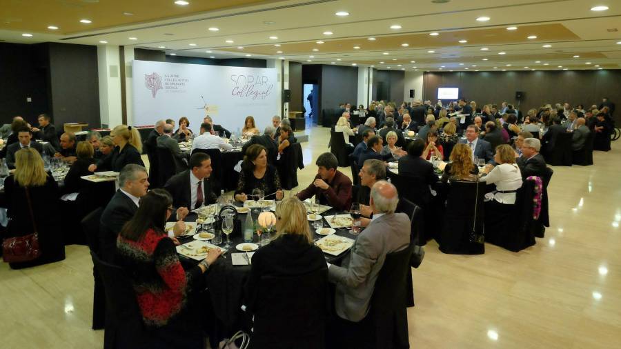 El sopar va reunir 200 persones de graduats socials de Tarragona.