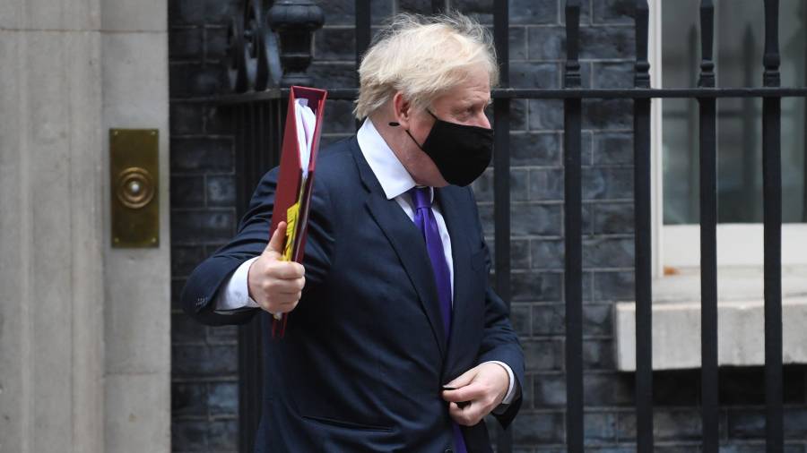 El primer ministro británico, Boris Johnson, niega un nuevo referéndum en Escocia. EFE