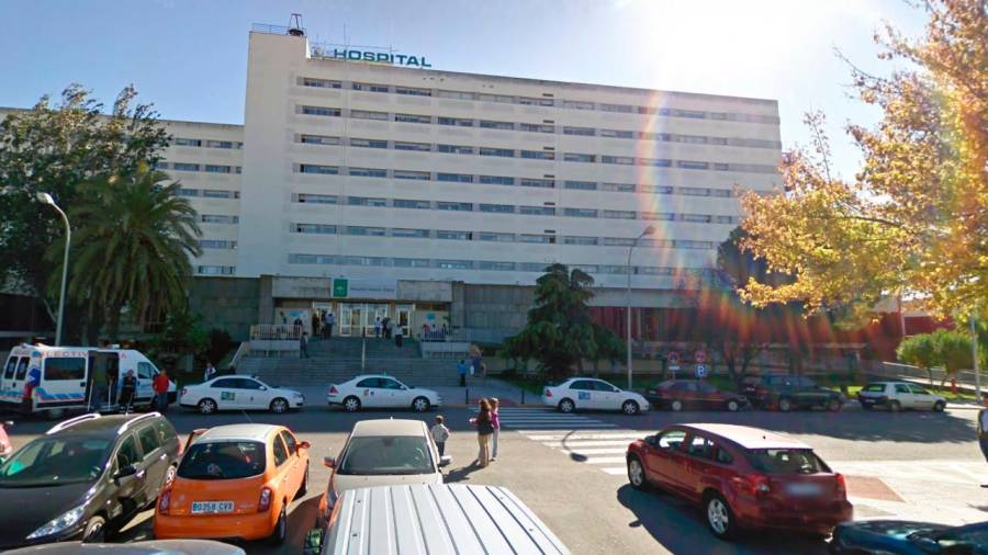 Los dos heridos han sido trasladados al hospital Infanta Elena en estado grave. Foto: Google Street View