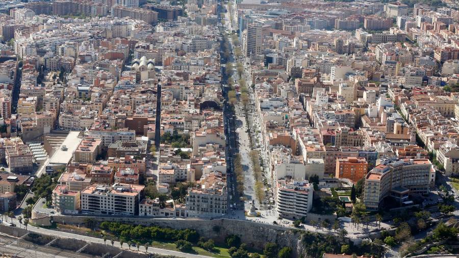 Tarragona ha ingresado a lo largo de este 2021 casi ocho millones de euros procedentes del impuesto de la plusvalía. FOTO: Pere Ferré