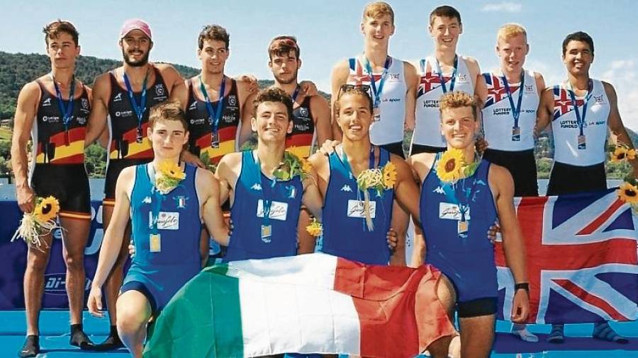 El podio del cuatro scull, donde España fue plata, con el tortosino Dani Panisello en sus filas. Foto: DT