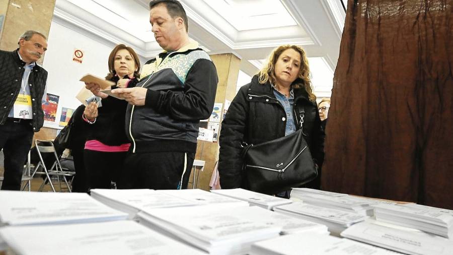 Votaciones en Tarragona durante las generales del 28 de abril. Foto: Pere Ferré