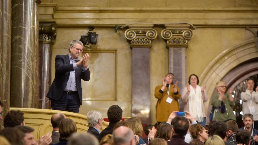 El alcalde de Tarragona, Pau Ricomà, ayer en el Parlament de Catalunya tras la aprobación de la comisión de estudio. FOTO: CEDIDA