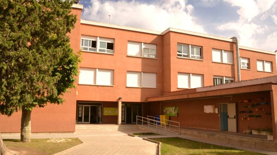 La escuela Sant Julià de L'Arboç.