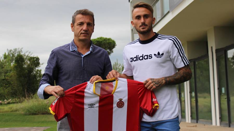 En la imagen Aleix Garcia (derecha), jugador cedido por el City. Foto: Girona FC