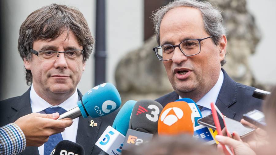 El president Quim Torra junt a l'expresident Carles Puigdemont