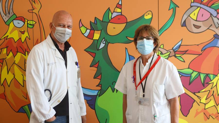 Lluís Masana y Núria Plana, director y médico adjunta de la Unitat de Medicina Vascular i del Metabolisme del Hospital Sant Joan. FOTO:A.MARINÉ