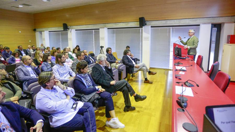 La Facultat de Geografia i Turisme de Vila-seca acogió ayer la presentación del Pla Estratègic de Turisme de Catalunya. FOTO: Fabián Acidres