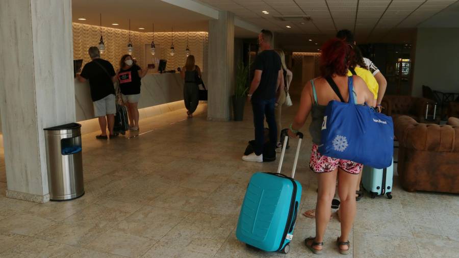 La bajada del turismo ha afectado al PIB de la provincia de Tarragona. FOTO: MAR ROVIRA