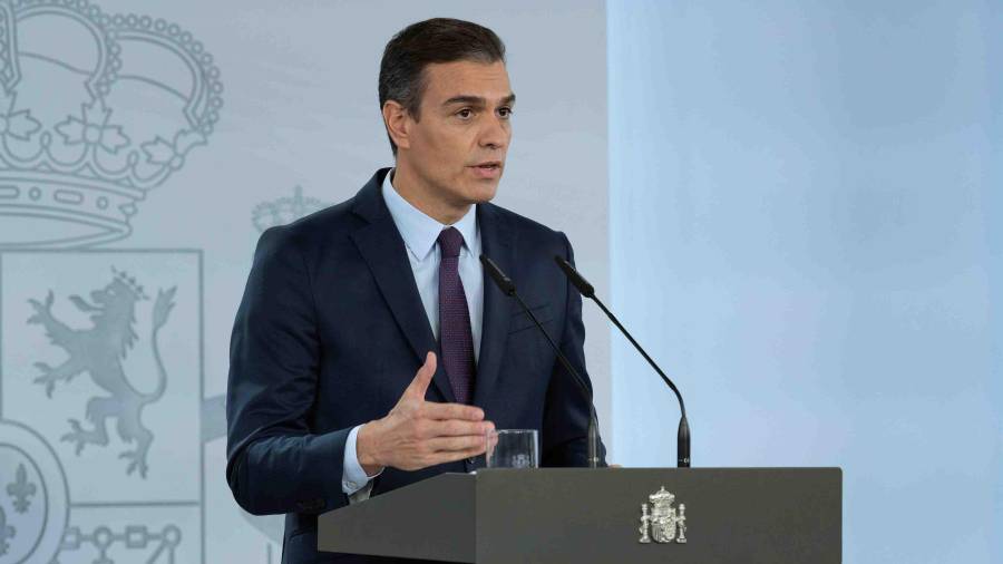 Sánchez ha comparecido este viernes en el Palacio de la Moncloa para leer una declaración institucional. Foto: EFE