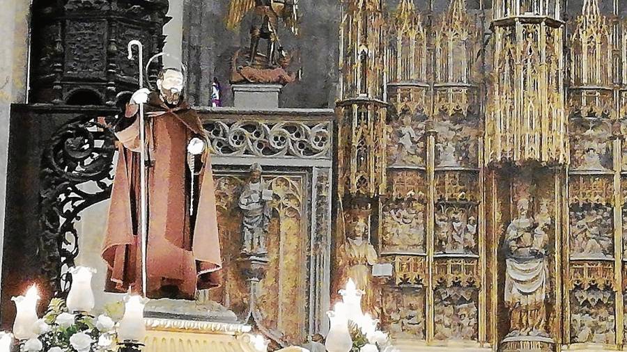 El Sant Magí processional i la Santa Tecla del Retaule major quedaren aparellats a la catedral. FOTO: JB