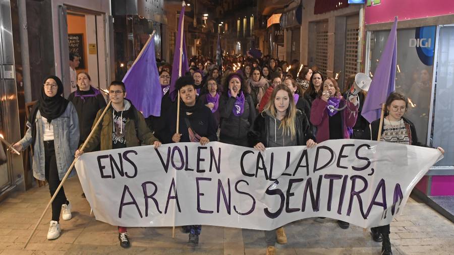 Manifestación por el 8 de marzo, en Reus. Foto: Alfredo González