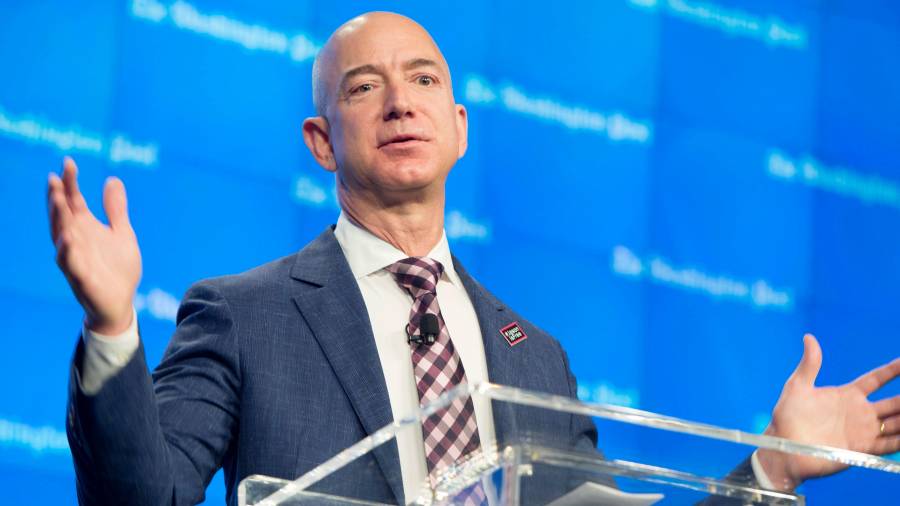 Jeff Bezos, fundador de Amazon, ganó 39.200 millones en el último año. FOTO: EFE