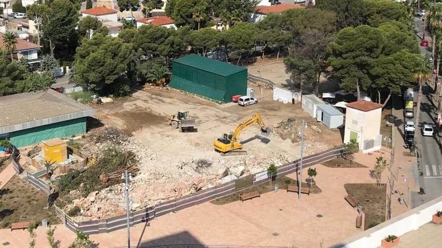 El solar tras el derribo del edificio.