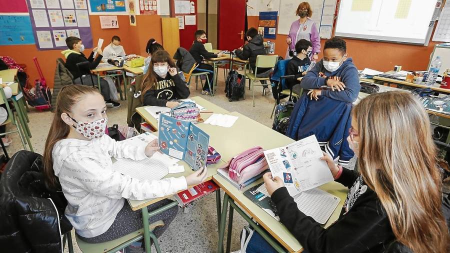 Un ‘pasaporte’ impulsará a los alumnos de trece escuelas de TGN a aprender más allá de las aulas