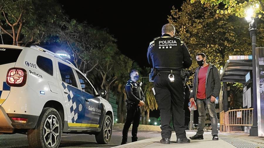 Martín Ródenas era la primera persona identificada por la Guàrdia Urbana, en la noche del martes. Trabaja en el Telepizza. FOTO: Fabián Acidres