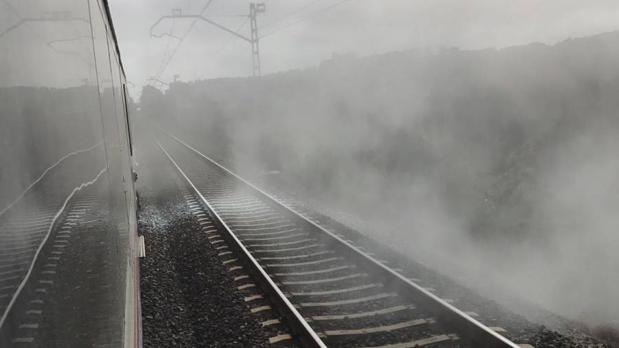 El recalentamiento de los frenos en el tren entre Tarragona y Torredembarra originó gran cantidad de humo.