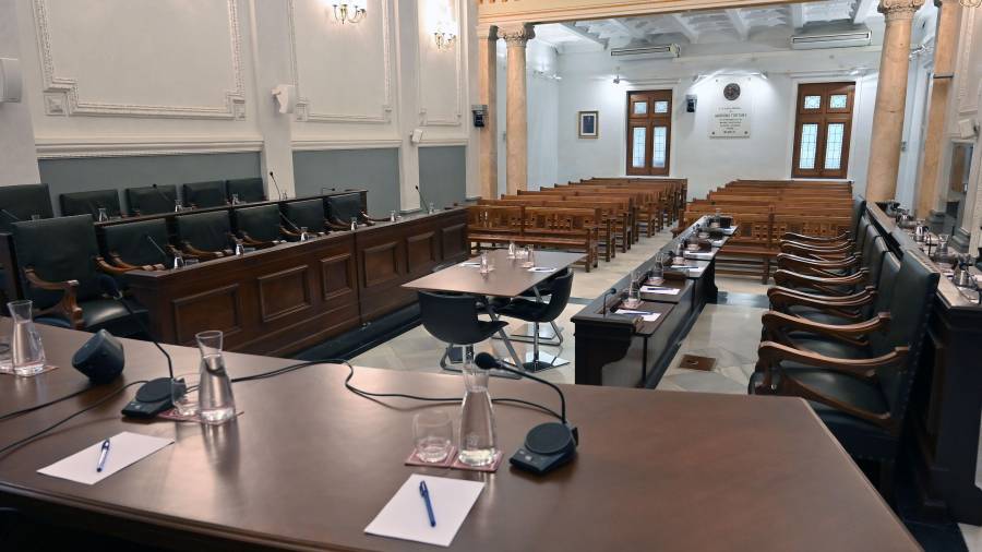 El salón de plenos del Ayuntamiento de Reus. FOTO: Alfredo González
