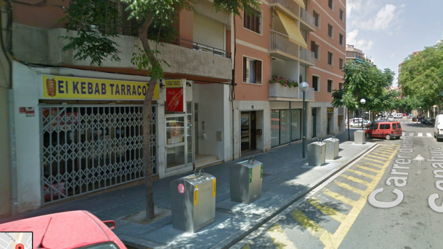 El local donde hubo el altercado está situado en la calle Hernández Sanahuja de Tarragona.